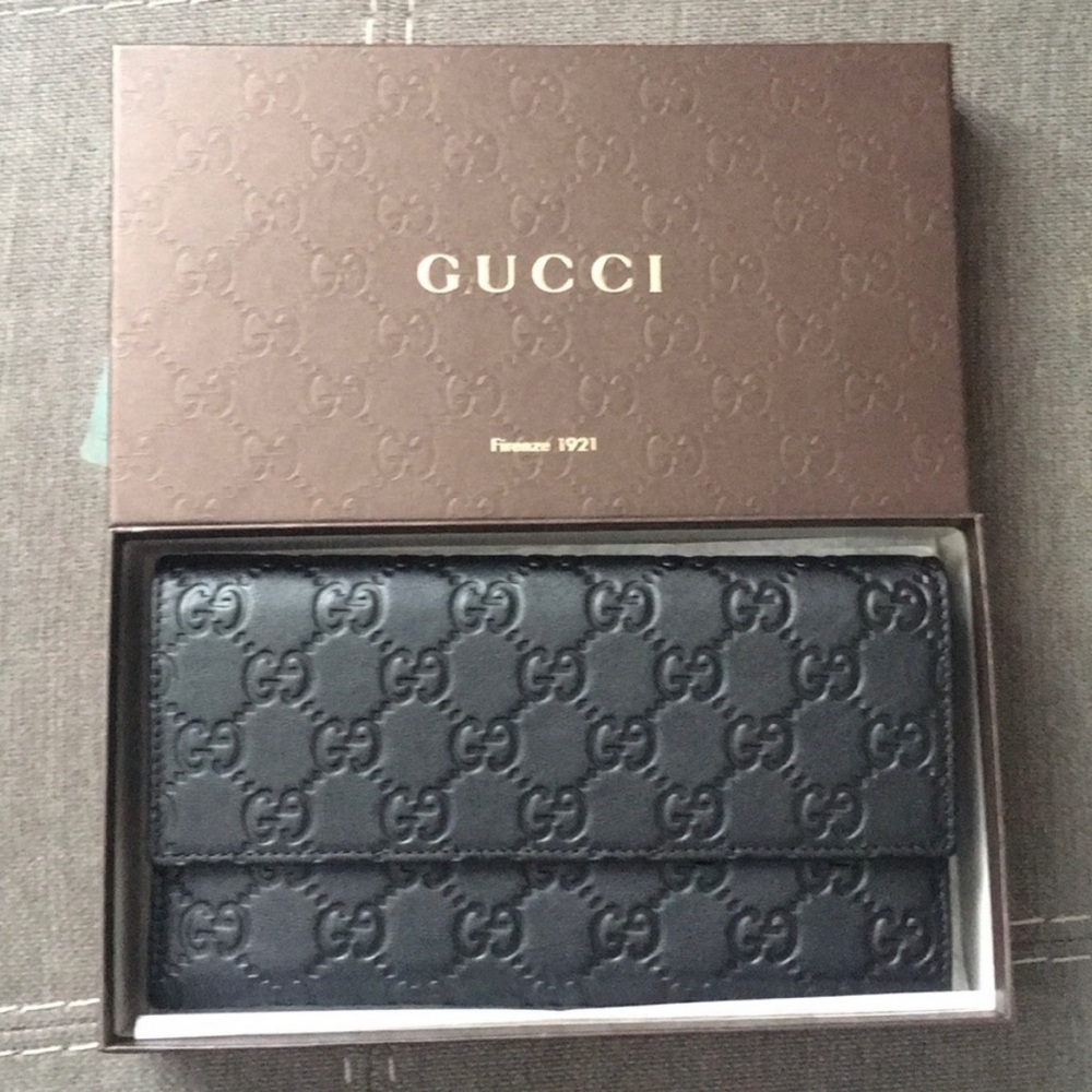 Gucci wallet